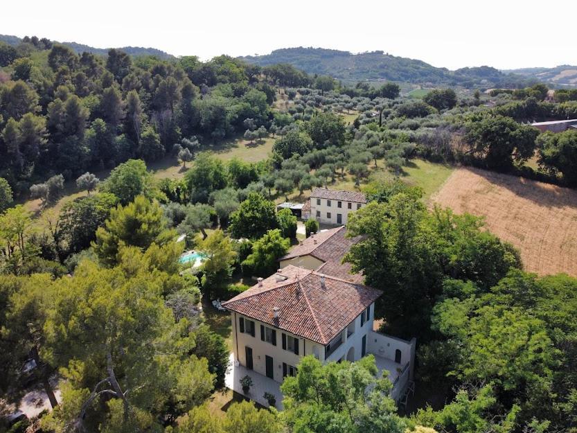 فانو Villa Monacelli B&B المظهر الخارجي الصورة
