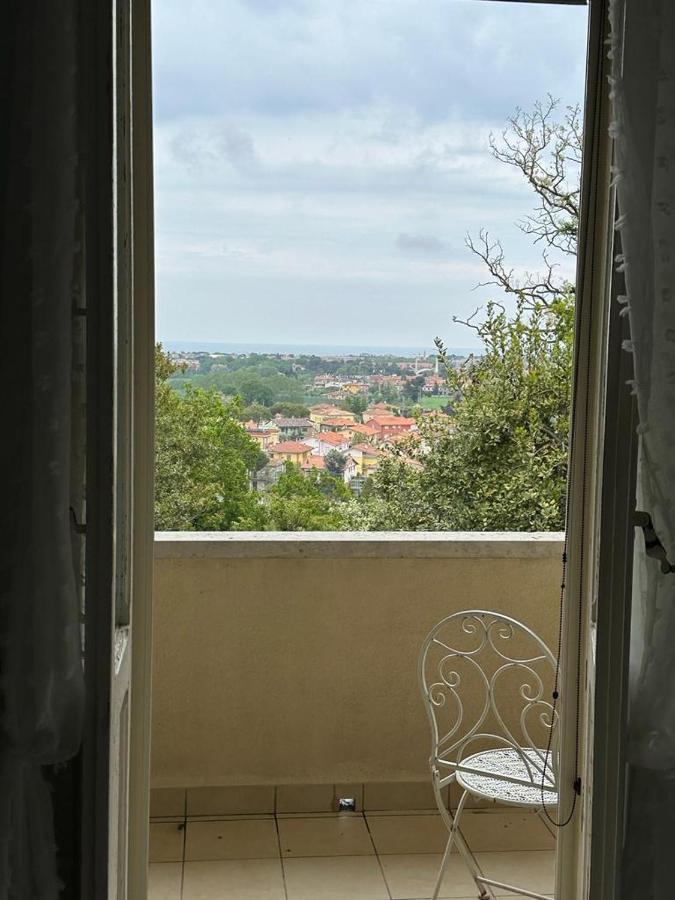 فانو Villa Monacelli B&B المظهر الخارجي الصورة